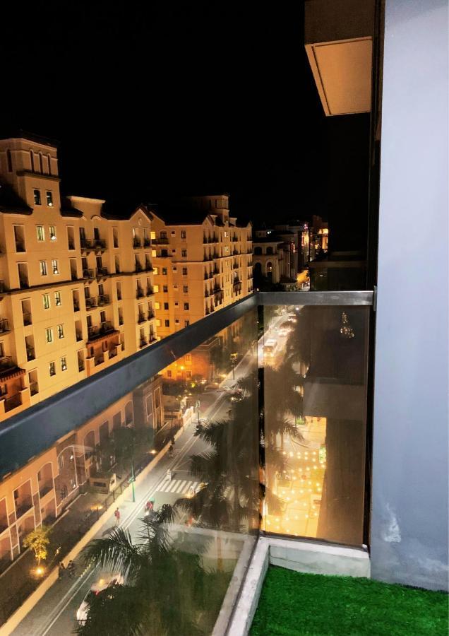 Two Palm Tree Villas Condominium - Studio 8Th Fl With Balcony - Across Terminal 3 Airport Pasay Luaran gambar